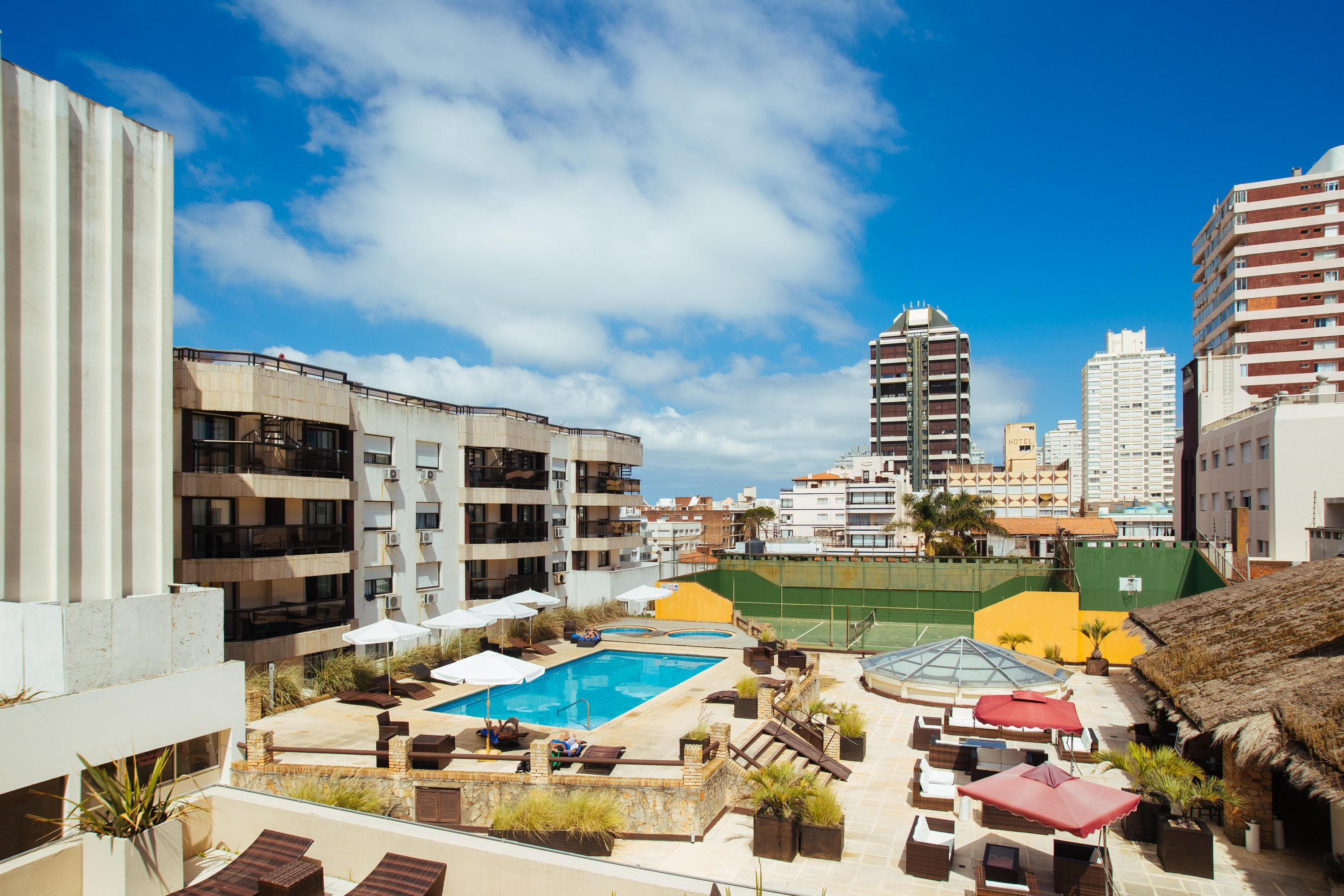 Golden Beach Resort & Spa بونتا دل استي المظهر الخارجي الصورة